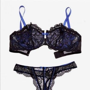NWOT Adore Me Blue and Black Lace Unlined Bra 32DD
